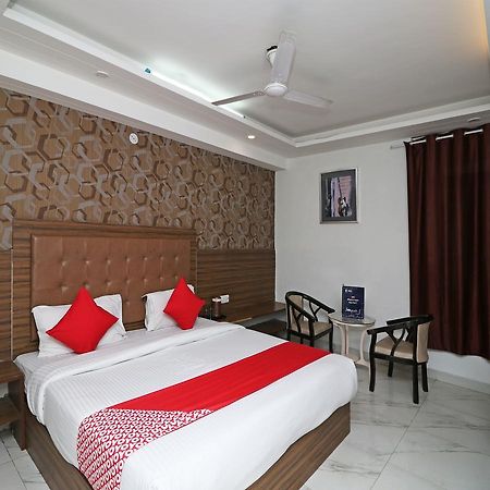 Hotel Doon Dehradun Exterior foto