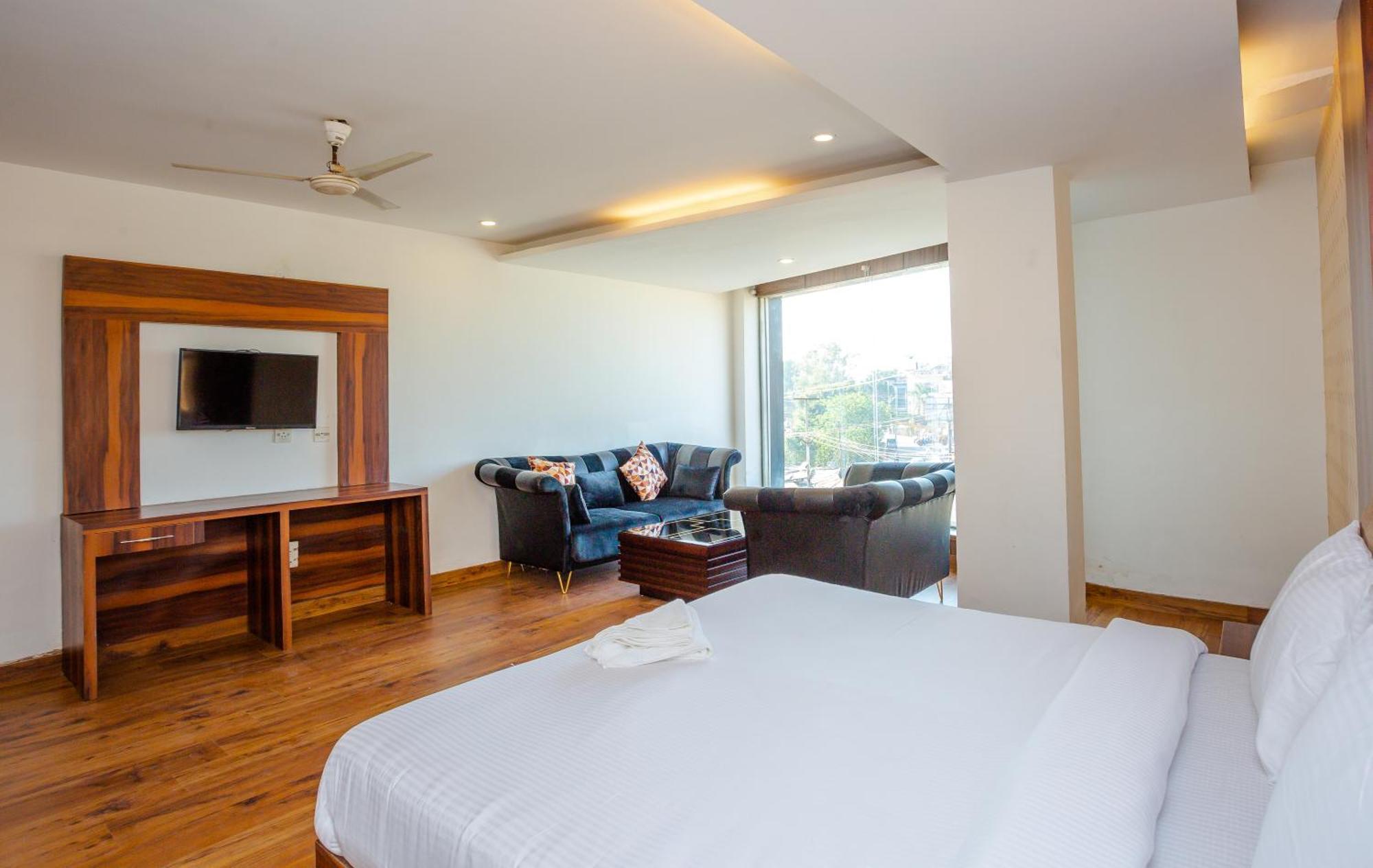 Hotel Doon Dehradun Habitación foto